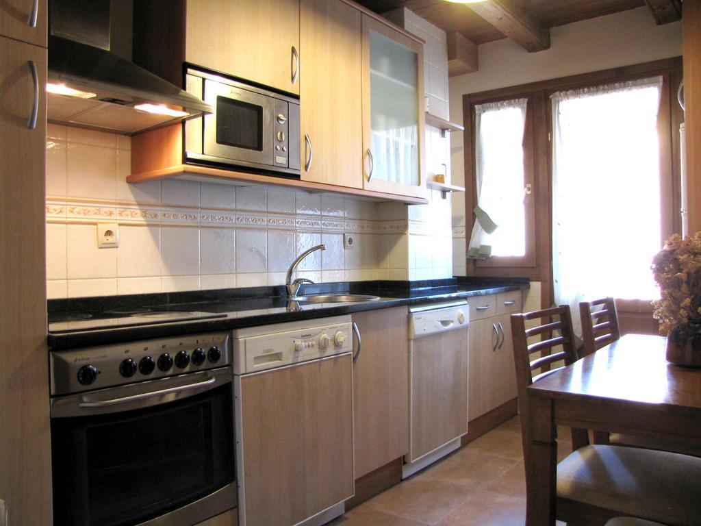 בית הארחה Ochagavía 	Casa Rural Burret מראה חיצוני תמונה