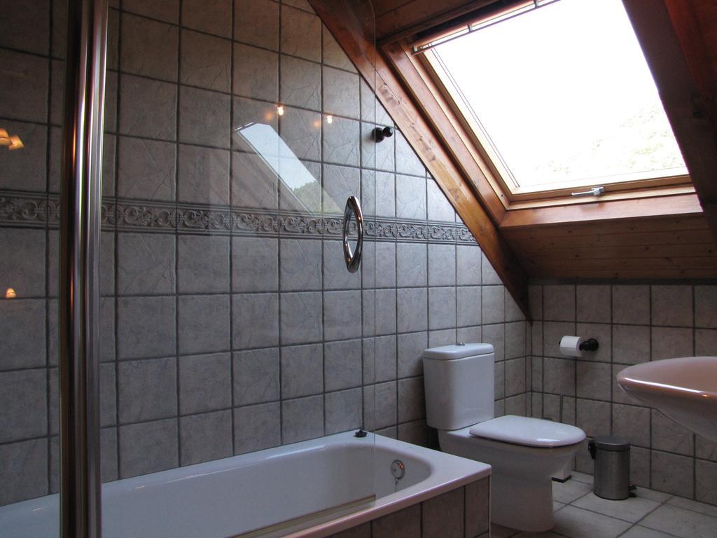 בית הארחה Ochagavía 	Casa Rural Burret מראה חיצוני תמונה